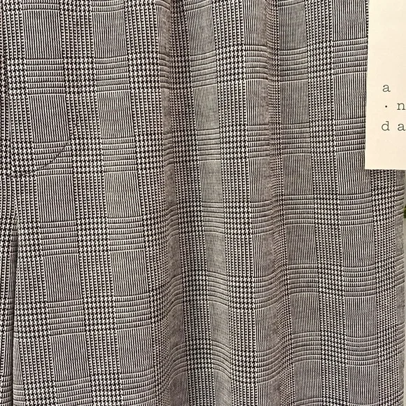 A New Day Women's High-Rise Slim Straight Fit Ankle Pull-On Pants Size Small - Picture 7 of 10